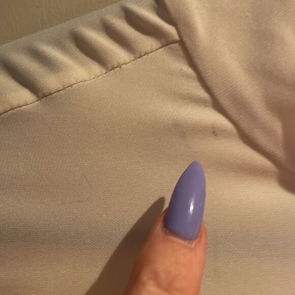 Ssense NWT theory mock neck 100% silk ivory long sleeve top small - Picture 10 of 10